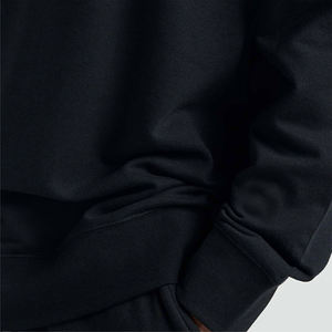 Sweat-shirt unisexe noir en coton mélangé à fermeture éclair Pull personnalisé à col montant Streetwear Pull d'hiver chaud et décontracté - Product Image 6