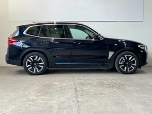 2022 IXiii AWD SUV with Lithium Battery R18 Tires Leather Seats <b>Panoramic</b> Sunroof Aluminium Alloy Roof Rack Touch Screen - Product Image 6