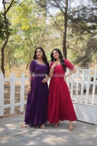 Vestido de cuello redondo de trabajo bordado con cuentas de imitación de diseñador Premium para mujer, colección de vestidos de boda a la venta - Product Image 5