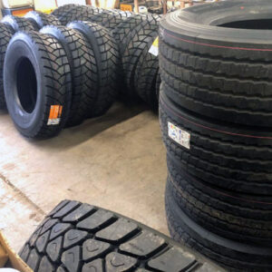 Neumáticos usados y nuevos de calidad, todos los tamaños para camiones - Product Image 5