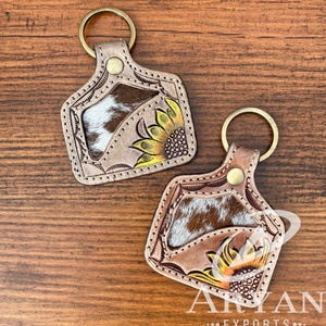 Personal isierte Haare auf gearbeitetem Leder Schlüssel bund Hand genähtes Leder Sonnenblume Schlüssel anhänger Western Echt leder Cowgirl Schlüssel ringe - Product Image 1