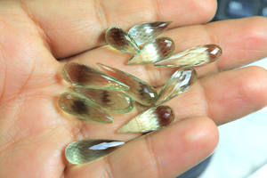 Lot de pierres précieuses améthyste verte à facettes naturelles Améthyste verte semi-précieuse d'Afrique du Sud Taille 21x7mm - Product Image 2