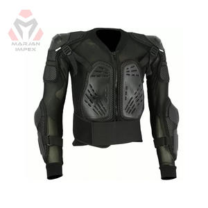 เสื้อเกราะป้องกันสำหรับมอเตอร์ครอส ระบายอากาศได้ดี ผลิตจากโพลีเอสเตอร์ 100% แบบ unisex แขนยาว ยี่ห้อ MARJAN IMPEX สีดำ ทุกขนาด เหมาะสำหรับฤดูร้อนและฤดูหนาว สำหรับรถวิบาก - Product Image 1
