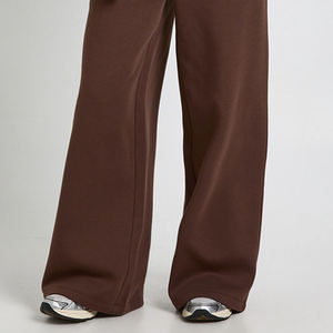 Chándal Deportivo para Mujer, Color Sólido, con Top Corto, Diseño de Alta Calidad, Precio al por Mayor con Logotipo Personalizado, Económico, 2026 - Product Image 4