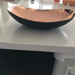 ชามผลไม้โลหะตกแต่ง ทนความร้อน เป็นมิตรกับสิ่งแวดล้อม ตีขึ้นรูปด้วยมือ - ของตกแต่งงานเลี้ยงสุดหรูสำหรับบ้าน - Product Image 4