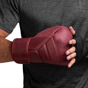 Gants de boxe à lacets de bonne qualité Logo personnalisé Gants de boxe d'entraînement de compétition en cuir de vachette pour adultes - Product Image 5