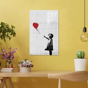 Élégante œuvre d'art sur toile imprimée avec l'image d'une fille de Banksy tenant un ballon, verre - Product Image 1