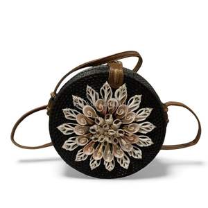 Natural Style Rattan <b>Handbag</b> with Decorative Shell Inlay Pattern for Fashion Use from Vietnam - Product Image 6