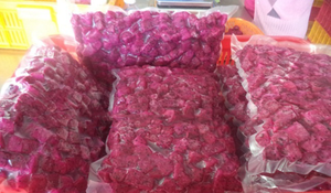 Cubos de fruta de dragón congelado IQF del mejor exportador de Vietnam/venta al por mayor a granel, embalaje personalizado disponible - Product Image 2