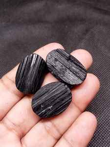 Piedra de cristal Druzy de turmalina marrón natural para la fabricación de joyas y la decoración del hogar - Product Image 2