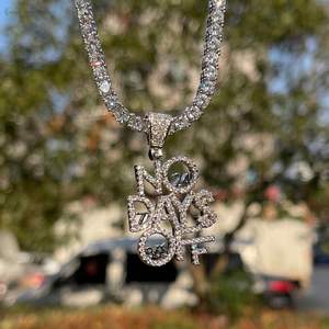 Pendentif personnalisé serti de pierres 24/7/365, Moissanite VVS1, plaqué or 14 carats, argent 925, luxe, tendance, hip hop, cadeau pour homme - Product Image 4