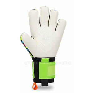 Échantillon gratuit Gants de gardien de but professionnels de haute qualité 4 mm Latex Antidérapant Fermeture à crochets et boucles Protection de football - Product Image 4