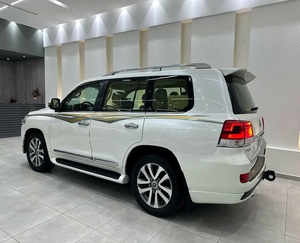 Toyota Land Cruiser VXR SUV 2016 Usado - Listo para Enviar - Product Image 3