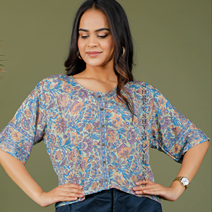 2023 nouvelle Collection d'été soie imprimé femmes portent à manches courtes chemise Style haut pour l'été, plage et Resort fête porter robe - Product Image 1