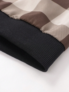 Chaquetas Varsity para Hombre al por Mayor, Chaquetas Letterman Sublimadas, Chaqueta Bomber con Patrón a Cuadros Sublimado Personalizada - Product Image 4