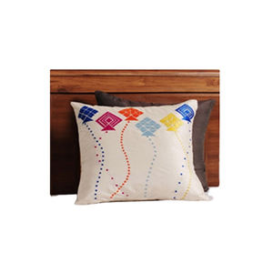 Funda de cojín aterciopelada de fabricante indio de estilo moderno superventas fundas de almohada respetuosas con la piel desde el hogar proveedor de fábrica - Product Image 1