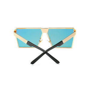 Gafas de Sol de Moda para Mujer Inspiradas en Diseñadores - Estilo Mayorista U2323 - Product Image 4