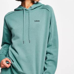 Sweats à capuche légers surdimensionnés en gros de haute qualité couleurs unies respirantes confortables et sweats à capuche à la mode pour les femmes - Product Image 1