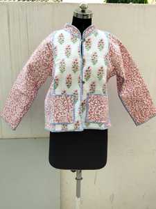 เสื้อแจ็คเก็ตผ้าฝ้ายอินเดียพิมพ์ลายด้วยมือแบบคันธา งานปะติดปะต่อ ผ้าฝ้ายแท้สำหรับผู้หญิง เสื้อแจ็คเก็ตฤดูหนาวแบบเย็บติดกัน - Product Image 2