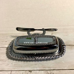 Beurrier en acier inoxydable de forme compacte avec coins doux et couvercle solide conçu pour un stockage et un accès faciles Forme ronde - Product Image 4