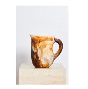 Tasses en résine indienne pure fabriquées à la main, conceptions artistiques modernes uniques, qualité spéciale unique par l'exportateur indien - Product Image 5