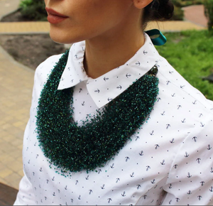 Collier tendance perlé noir et blanc, col de pull fait main, bandana perlé à franges - Product Image 2
