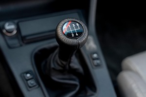 BMW M3 de 1990: Vehículos usados duraderos a bajo precio - Product Image 6