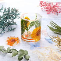 Mini flores de eucalipto secas hechas a mano, suministros decorativos artesanales mixtos para ocasiones navideñas, venta al por mayor, artesanía de Flores Navideñas