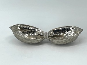 ชามผลไม้แห้งทรงอัลมอนด์ทำจากโลหะสีเงินแบบทันสมัยจานเสิร์ฟถั่วอุปกรณ์รับประทานอาหารสำหรับงานแต่งงานโต๊ะช็อคโกแลตตกแต่ง - Product Image 6