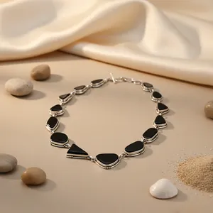 Collar de Ónix de Moda para Mujer, Plata 925, Hipoalergénico, Resistente al Deslustre, Elegante y Atrevido para Uso Diario - Product Image 2