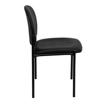 Chaise de réception latérale empilable rembourrée en vinyle confortable Tania avec siège rembourré, chaise empilable moderne pour salon/bureau