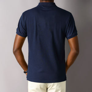 Polo de golf en polyester de qualité supérieure polo brodé polos pour hommes logo personnalisé - Product Image 3