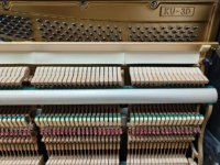 Piano acoustique droit japonais de qualité professionnelle KAWAI KU3D avec style mécanique, 88 touches KU 1 KU2 KU3