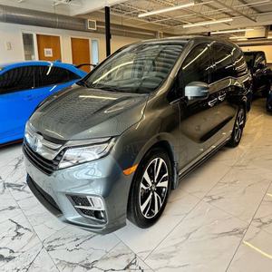 Honda Odyssey Elite 1 2019 d'occasion en excellent état - Product Image 2