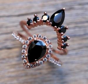 Bague en Moissanite Diamant 2 Carats Personnalisée en Usine, Or Jaune et Blanc 18K 3mm, Bijoux Décontractés pour Mariage, Anniversaire, Fête pour Femme - Product Image 1