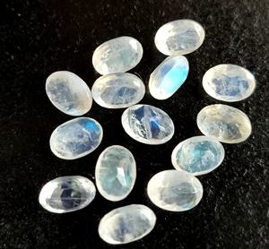 Piedra lunar arcoíris Natural corte ovalado 4x6mm facetado azul fino calidad llamativa-piedra lunar arcoíris llamativa azul superior piedra preciosa suelta - Product Image 5