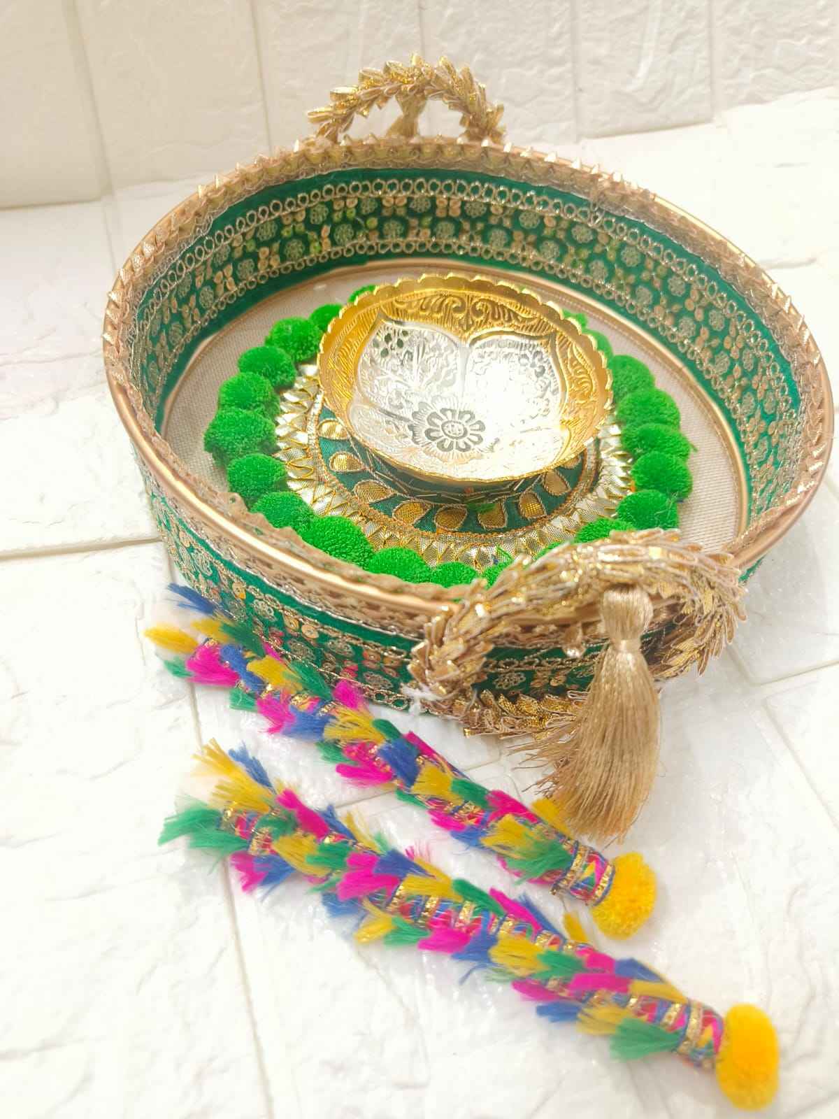 สีเขียว