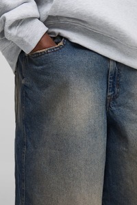 ¡Novedad de 2025! Ropa informal, pantalones cortos holgados de longitud larga lavados con piedras sucias para hombres, pantalones vaqueros holgados con múltiples bolsillos de Hip Hop - Product Image 5