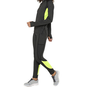 Ensemble survêtement d'entraînement pour femmes de grande taille, sweat-shirt et pantalon de survêtement en polaire personnalisés pour le sport - Product Image 2