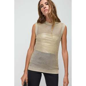 Blusa Casual Brillante sin Mangas con Capucha y Hombros Descubiertos con Logotipo Frontal en Viscosa - Product Image 1