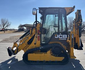 Prix usine 2026 JCB 1CXT Chargeur frontal pour tracteur, attache pour chargeuse compacte, moteur diesel Euro5/EPA, 4x4, pompe KYB, haute capacité de charge - Product Image 4