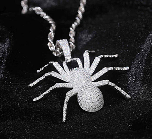 Colgante de Araña 3D con Diamante Moissanite, Estilo Hip Hop, Chapado en Oro, Engaste de Canal, Corte Princesa - Product Image 4