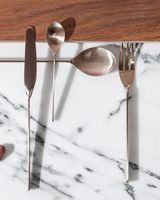 Ensemble de couverts en acier inoxydable de qualité supérieure pour les restaurants, les maisons, finition miroir de luxe, couverts pour des présentations de table élégantes et modernes