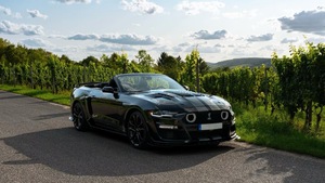 ฟอร์ด มัสแตง จีที500 คูเป้ ปี 2023 สีดำ เครื่องยนต์ 5.0-6 ลิตร V8 เทอร์โบ เบนซิน เกียร์อัตโนมัติ ไฟหน้า LED เบาะหนังสีเข้ม ยาง R17 มาตรฐานยูโร 6 สภาพใหม่/มือสอง - Product Image 3