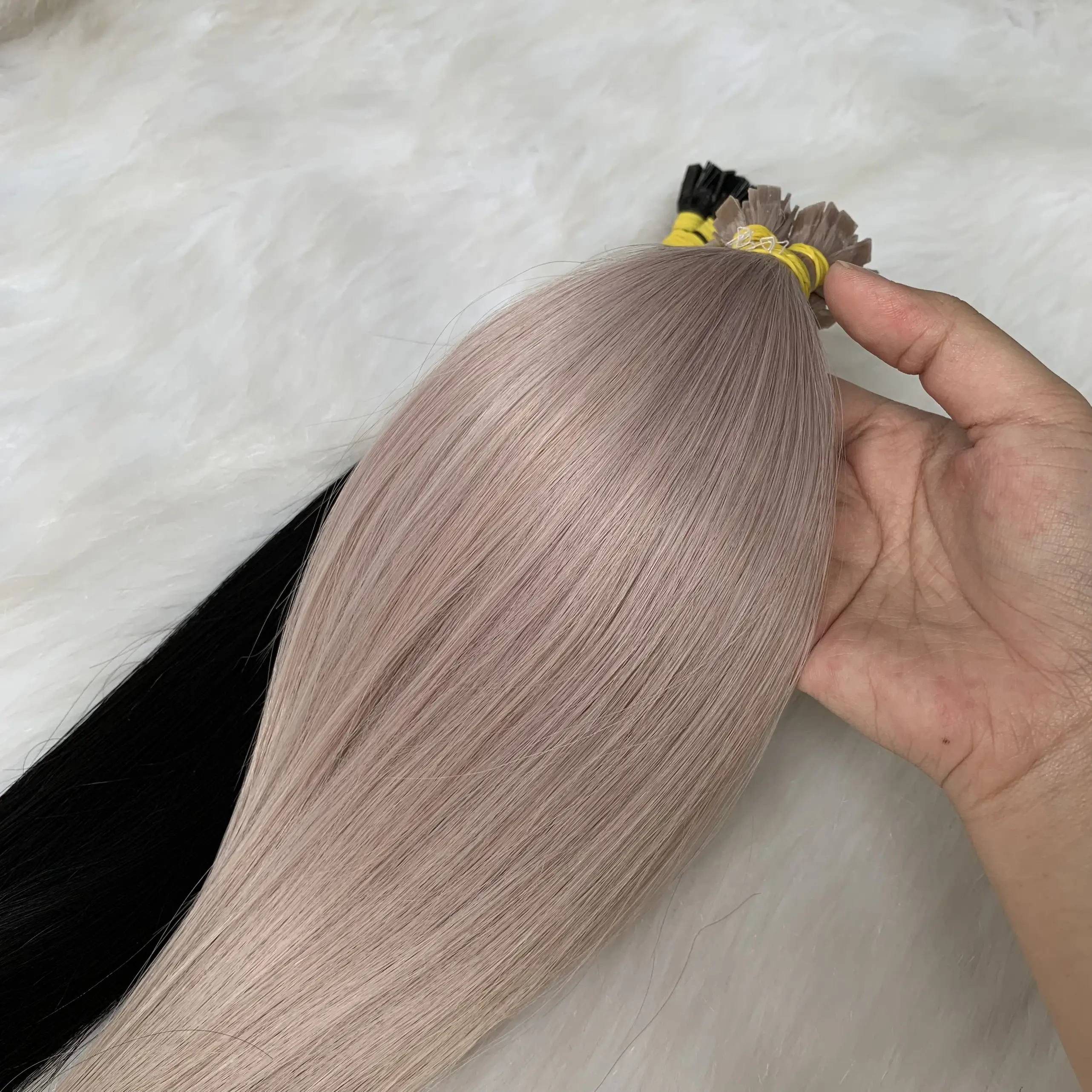 Keratin tip phẳng bạc màu nhà máy Giá 100% con người Việt Nam tóc Keratin Thiên Tài sợi ngang