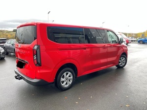 2025 USADO Para D Tourneo Custom320 L2 Aut.BLIS * AHK * 9Sitzer * ACC 4 cilindros 136hp Combustible-Diesel AWD Euro6e Transmisión automática - Product Image 3