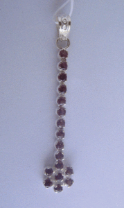 Pendentif artisanal en argent sterling 925 avec pierres Shah pour femme, garnet rhodolite naturel, serti clos, avec numéro incrusté - Product Image 2