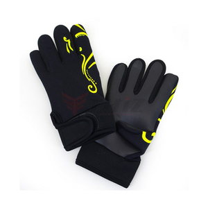 Gants de sport GAA de la meilleure qualité Gants de football gaélique avec latex allemand souple 100% Matériau de qualité OEM - Product Image 4