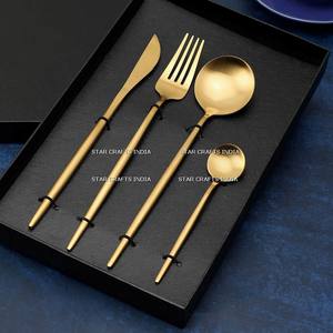 STAR CRAFTS INDIA Couverts en acier inoxydable écologique avec couverts plaqués argent Ensemble de 4 pièces Vaisselle Ensemble de couverts - Product Image 2