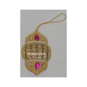 Adornos Navideños Colgantes de Tela Beige con Cuentas, Decoración de Árbol de Navidad con Trabajo Zari de Alta Calidad a Precio de Mayoreo - Product Image 1